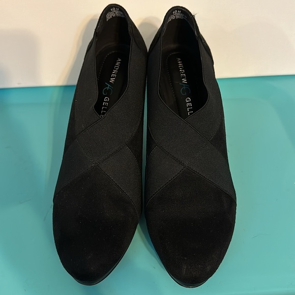 Andrew Geller slip on ankle booties with heel and platform. Excellent condition - Picture 2 of 4
